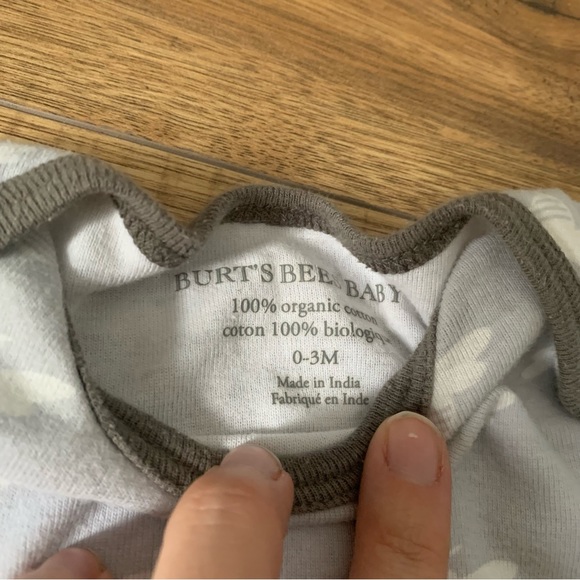 0-3 month Burt’s Bees bodysuit - Picture 2 of 2